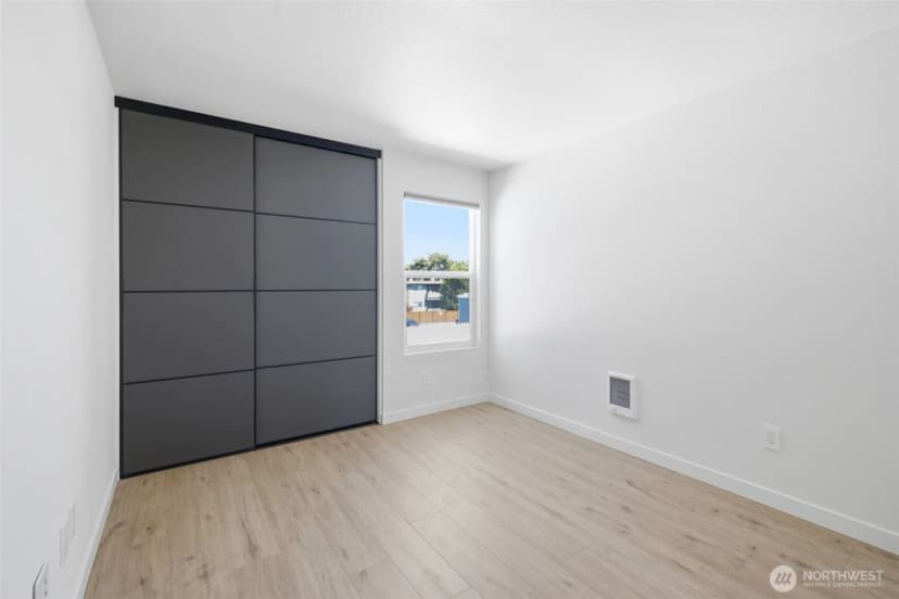 Property photo for 8800 20th Avenue Ne #b202, Seattle photo 31