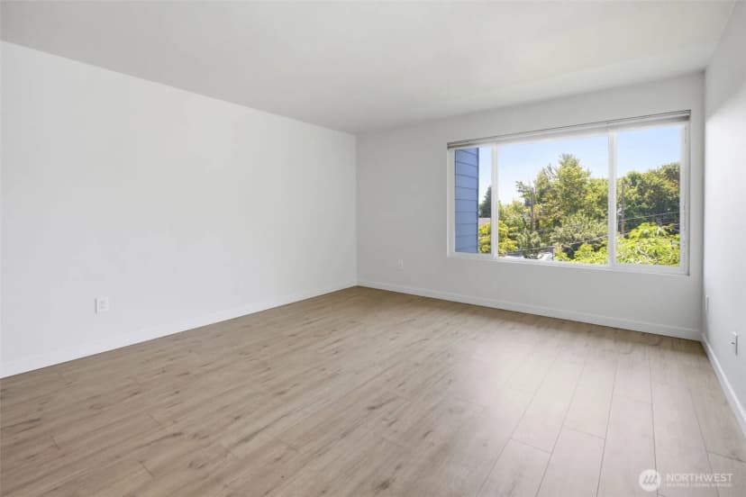 Property photo for 8800 20th Avenue Ne #b202, Seattle photo 26