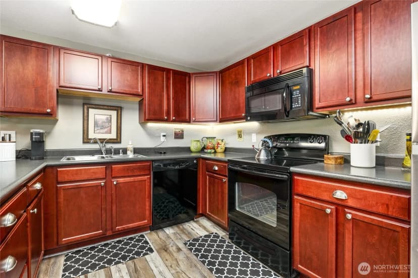 Property photo for 700 Front Street S #b206, Issaquah photo 7