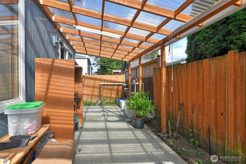Property photo for 10523 7th Avenue W, Everett photo 18