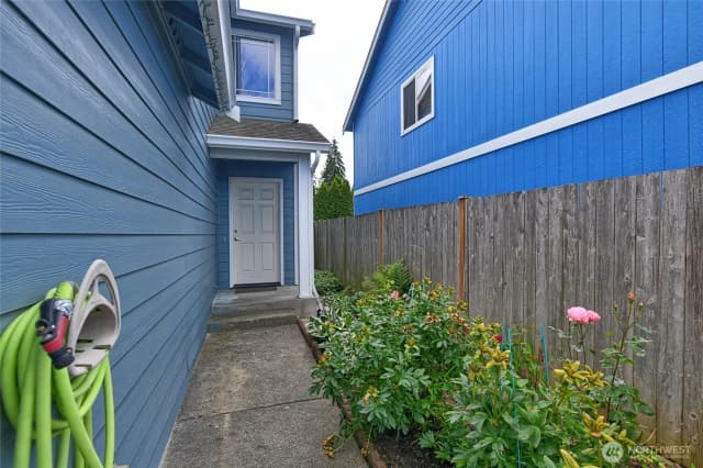 Property photo for 10523 7th Avenue W, Everett photo 4