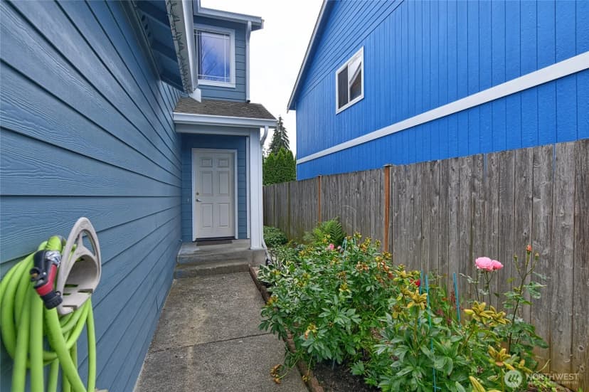 Property photo for 10523 7th Avenue W, Everett photo 4