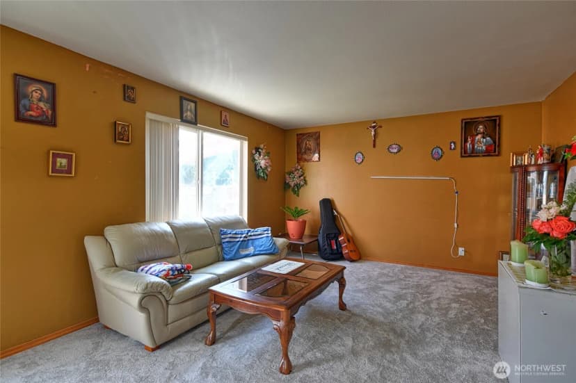 Property photo for 10523 7th Avenue W, Everett photo 7