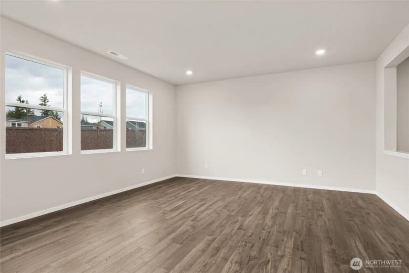 Property photo for 1642 Fiona Street Ne #53, Lacey photo 9