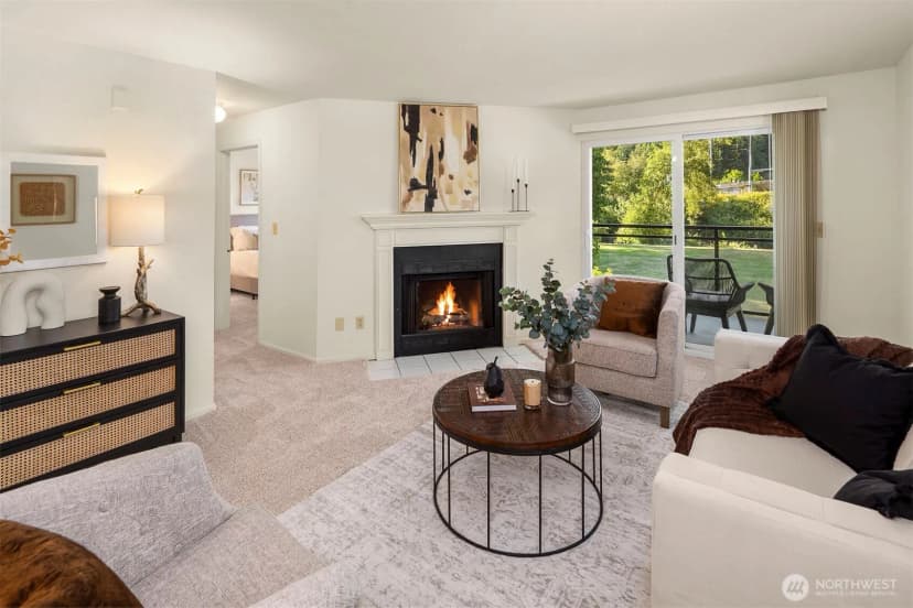 Property photo for 10838 E Riverside Drive #c203, Bothell photo 4