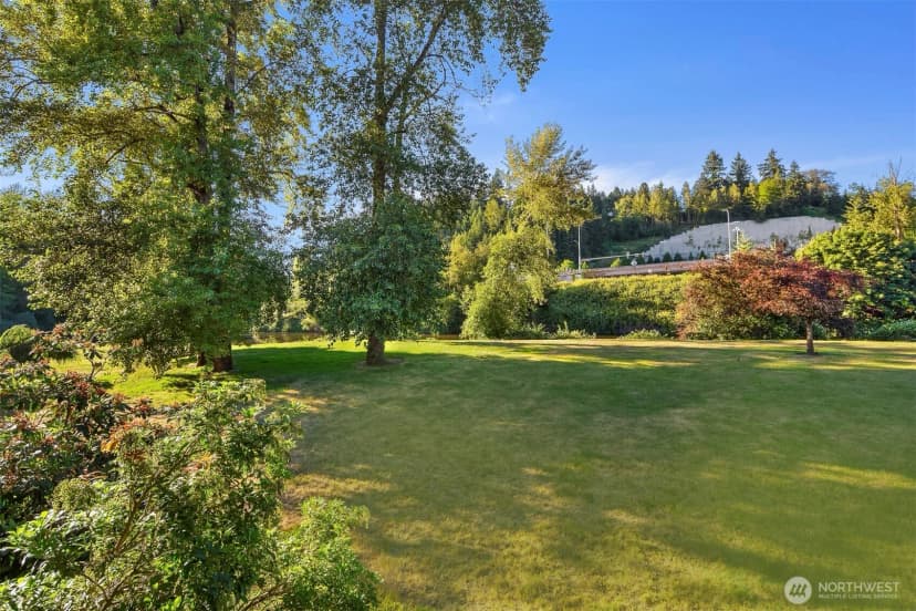 Property photo for 10838 E Riverside Drive #c203, Bothell photo 22