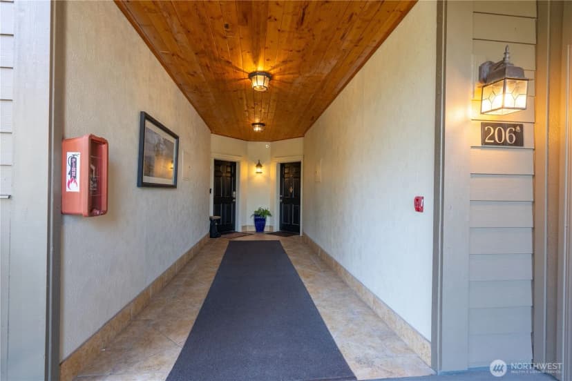 Property photo for 1300 Peace Portal Dr #206, Blaine photo 13