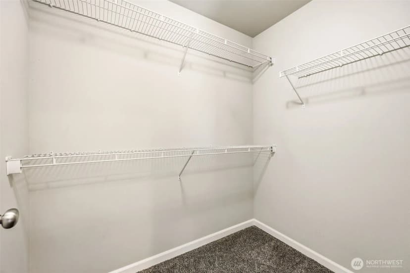Property photo for 412 170th Street S, Spanaway photo 11