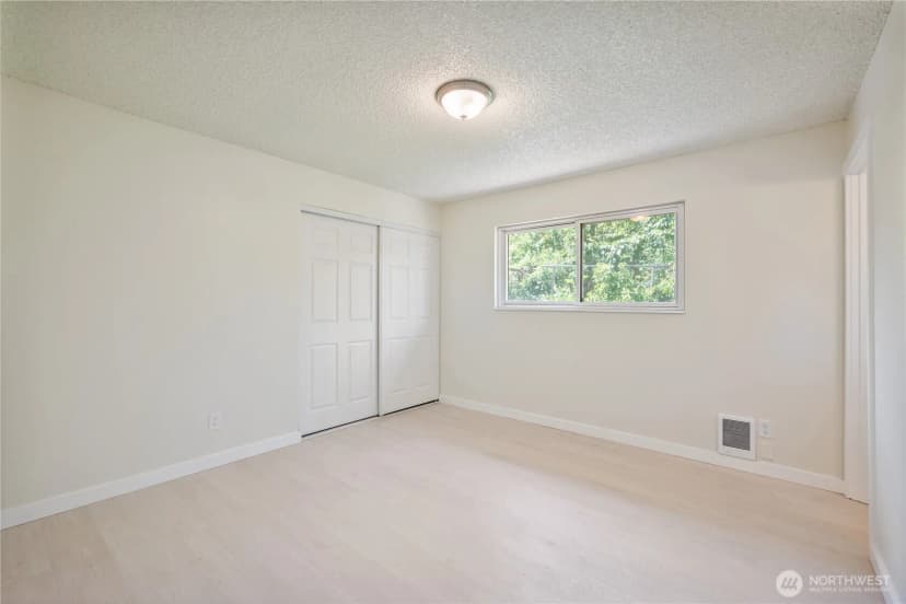Property photo for 1703 33rd Avenue, Longview photo 11