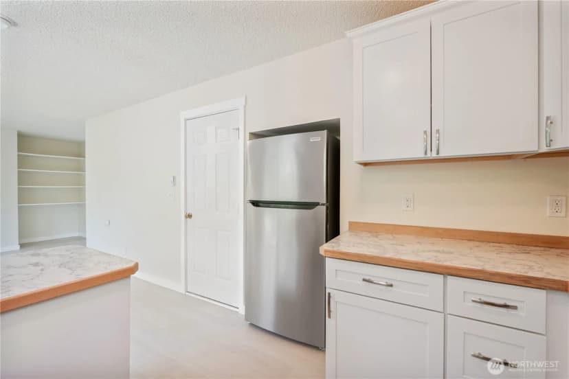 Property photo for 1703 33rd Avenue, Longview photo 9