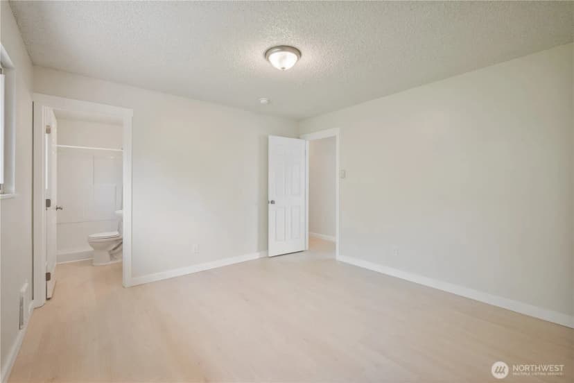 Property photo for 1703 33rd Avenue, Longview photo 12