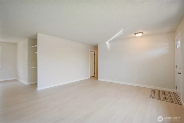 Property photo for 1703 33rd Avenue, Longview photo 4