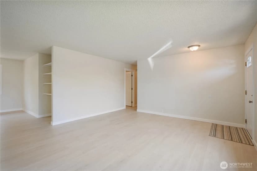 Property photo for 1703 33rd Avenue, Longview photo 4