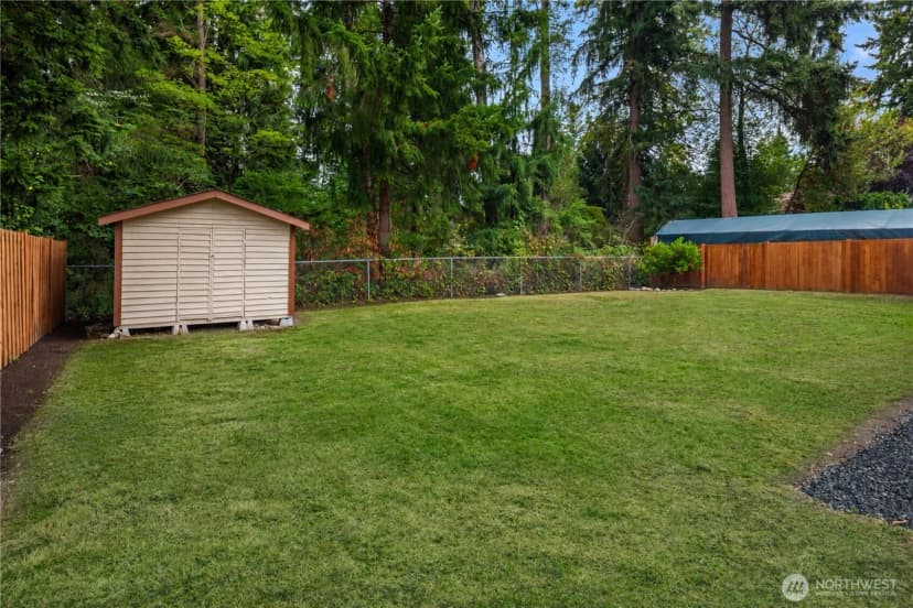 Property photo for 16036 Ne 106th Street, Redmond photo 28