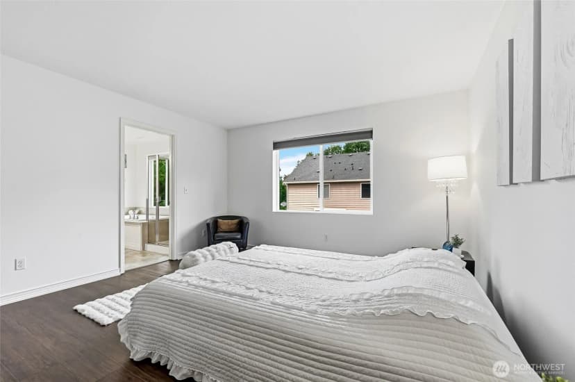 Property photo for 27018 Ne 145th Street, Duvall photo 17