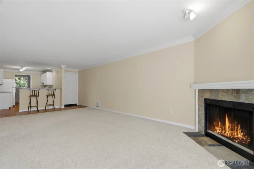 Property photo for 1003 156th Avenue Ne #308, Bellevue photo 6