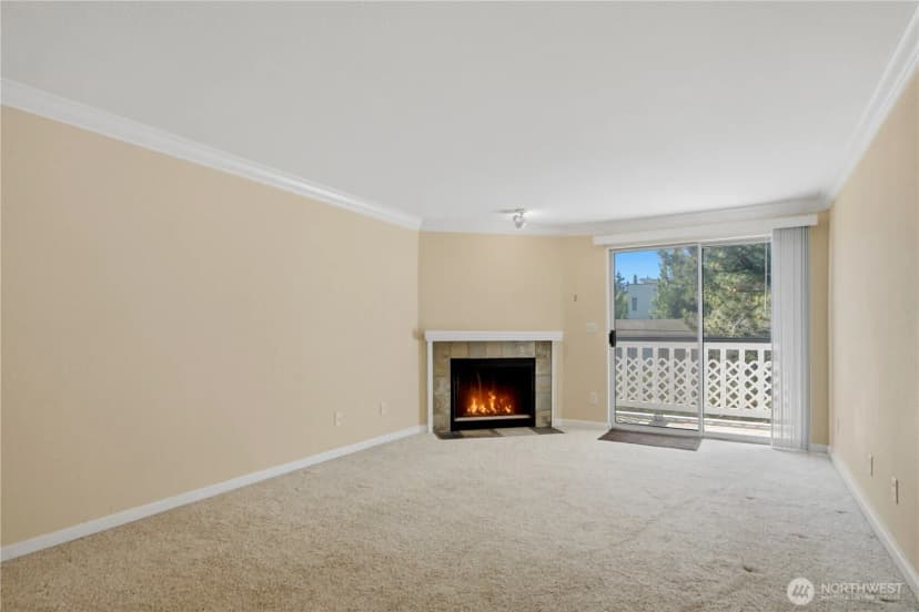 Property photo for 1003 156th Avenue Ne #308, Bellevue photo 7