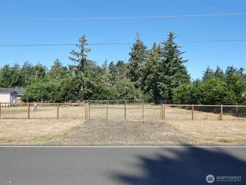 Property photo for 721 Mt Olympus Avenue Se, Ocean Shores photo 6