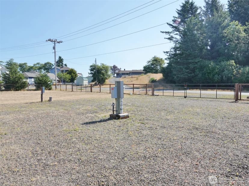 Property photo for 721 Mt Olympus Avenue Se, Ocean Shores photo 9