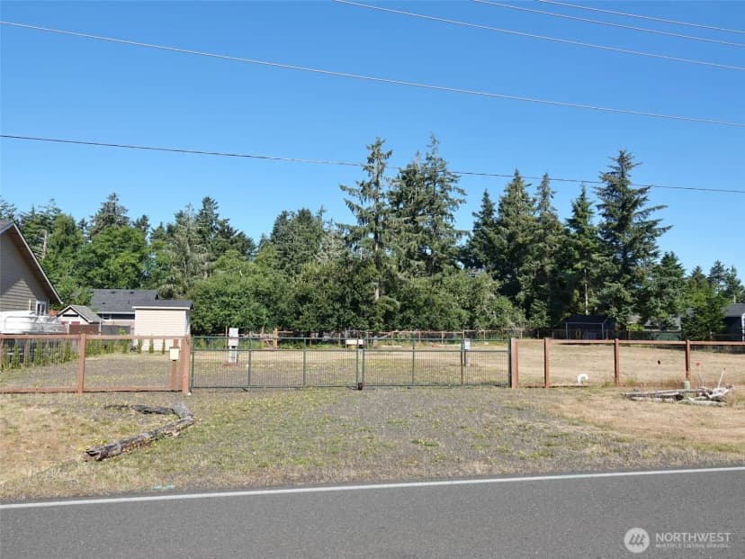 Property photo for 721 Mt Olympus Avenue Se, Ocean Shores photo 5
