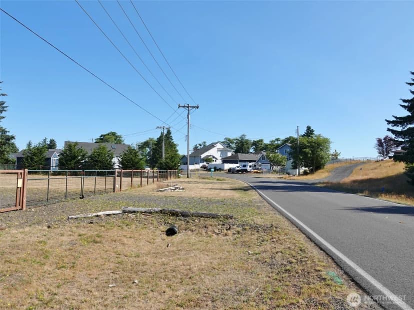 Property photo for 721 Mt Olympus Avenue Se, Ocean Shores photo 21