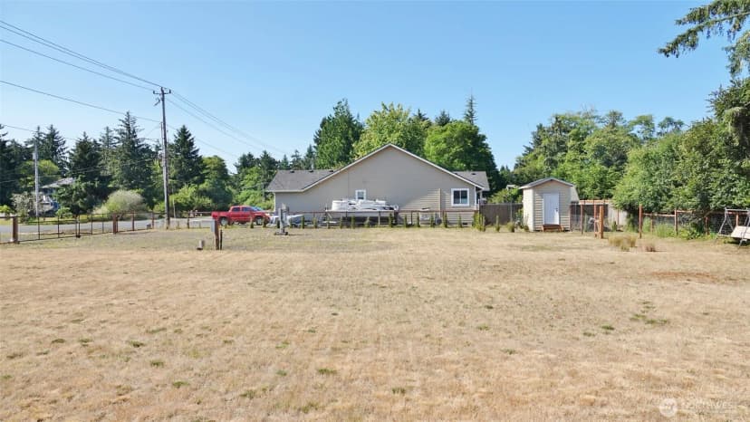 Property photo for 721 Mt Olympus Avenue Se, Ocean Shores photo 17