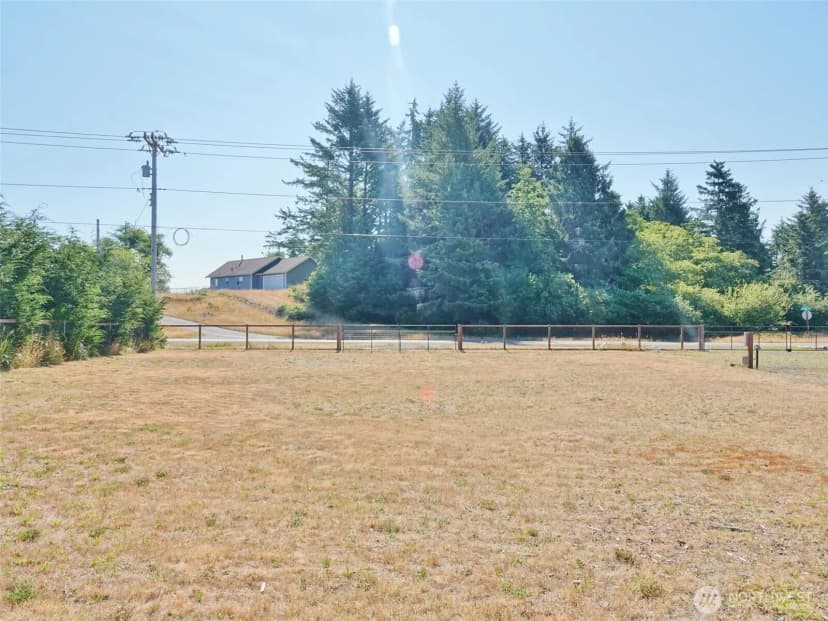 Property photo for 721 Mt Olympus Avenue Se, Ocean Shores photo 20