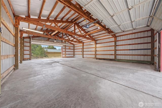 Property photo for 9432 Road J. 3 Nw, Quincy photo 2