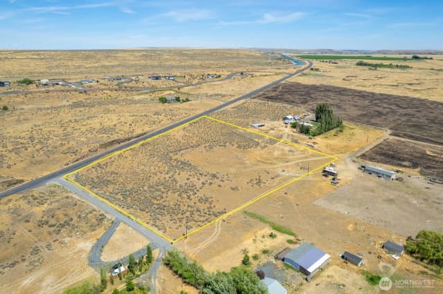 Property photo for 2495 Sr 28 E, Soap Lake