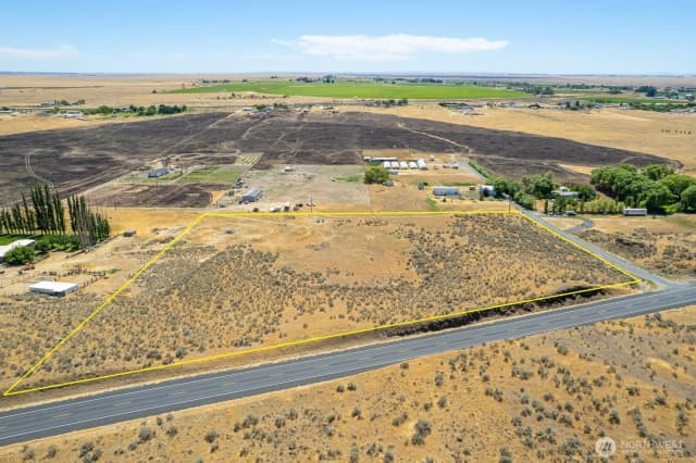 Property photo for 2495 Sr 28 E, Soap Lake photo 2