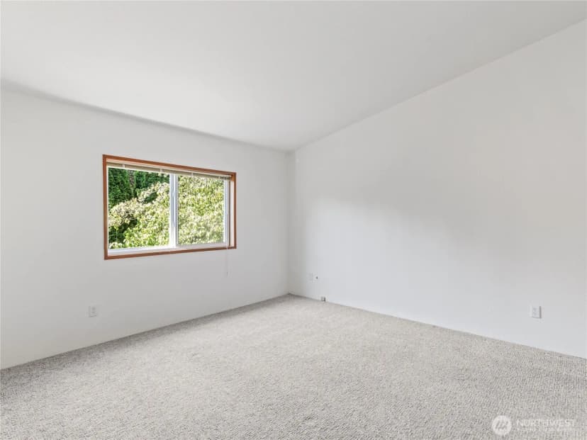 Property photo for 6883 Capricorn Lane Ne, Bremerton photo 19