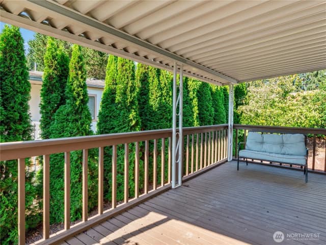 Property photo for 6883 Capricorn Lane Ne, Bremerton photo 3