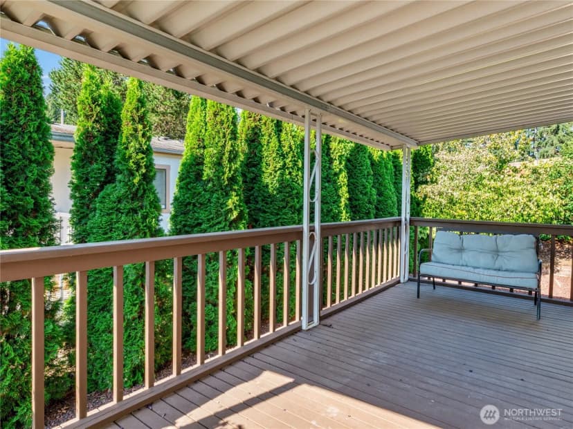 Property photo for 6883 Capricorn Lane Ne, Bremerton photo 3