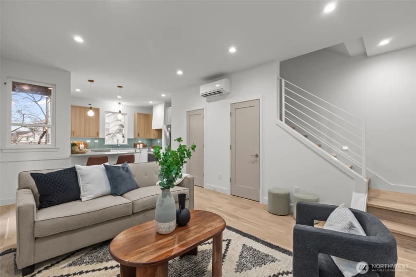 Property photo for 3538 S Dawson Street, Seattle photo 6