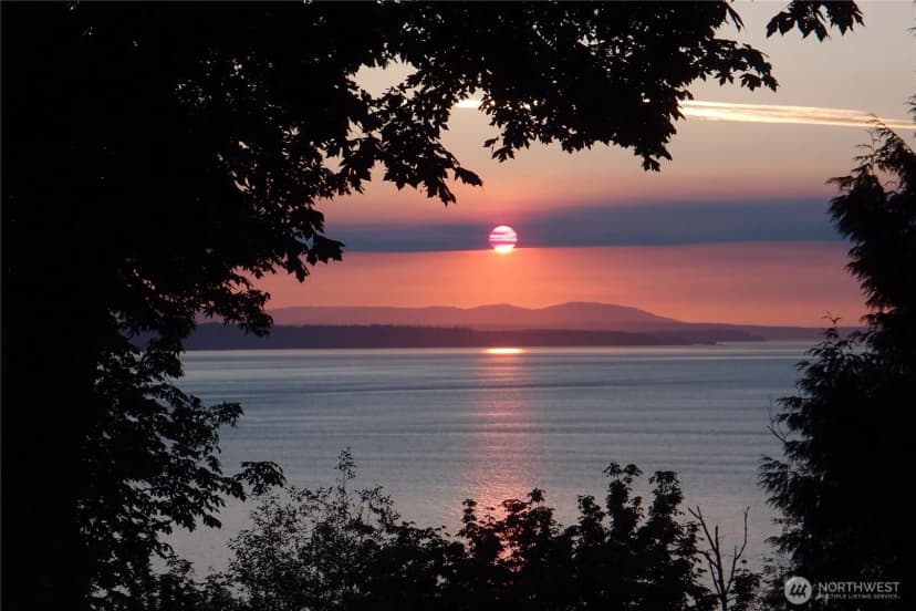 Property photo for 7320 164th Place Sw, Edmonds