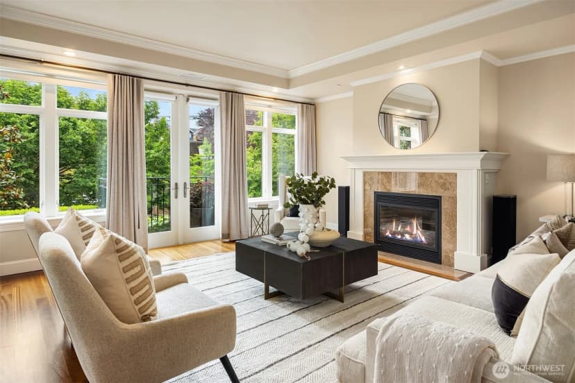 Property photo for 725 Harvard Avenue E, Seattle photo 5