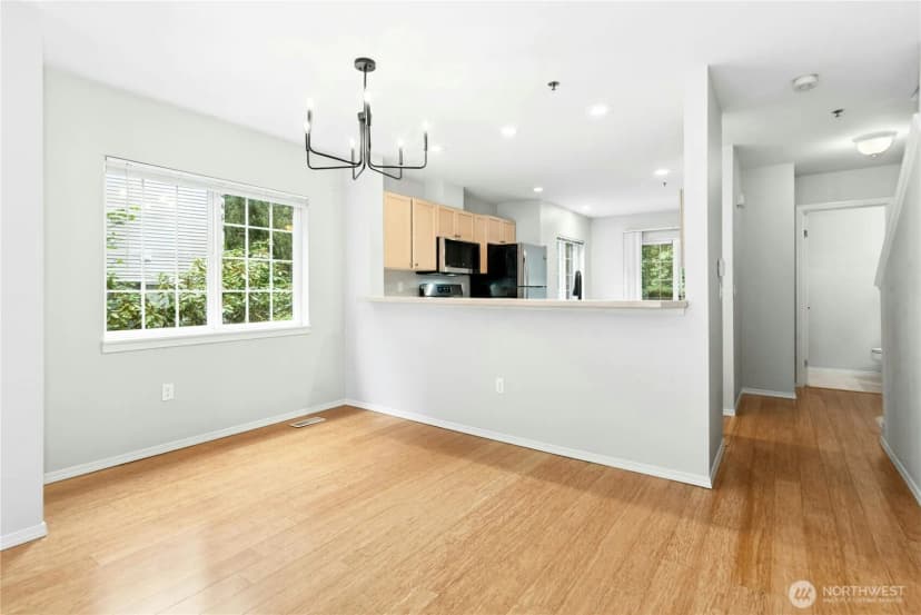Property photo for 601 12th Avenue Nw #e1, Issaquah photo 21