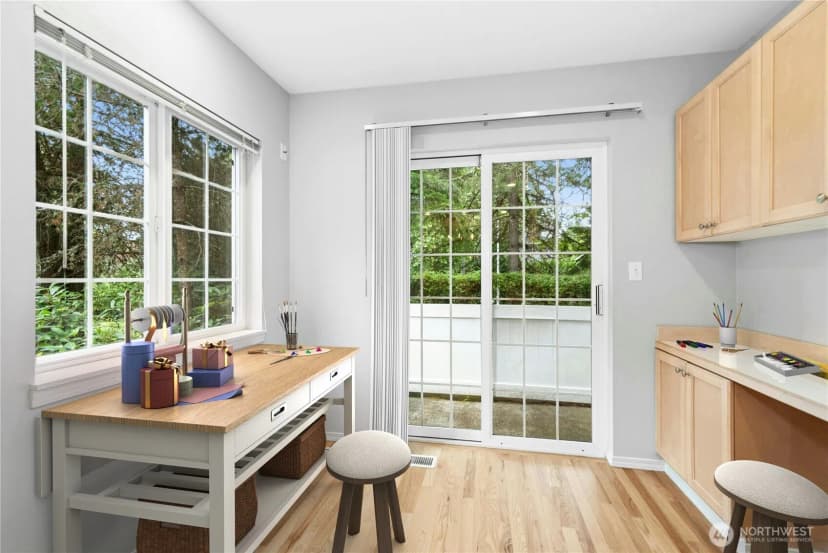 Property photo for 601 12th Avenue Nw #e1, Issaquah photo 9