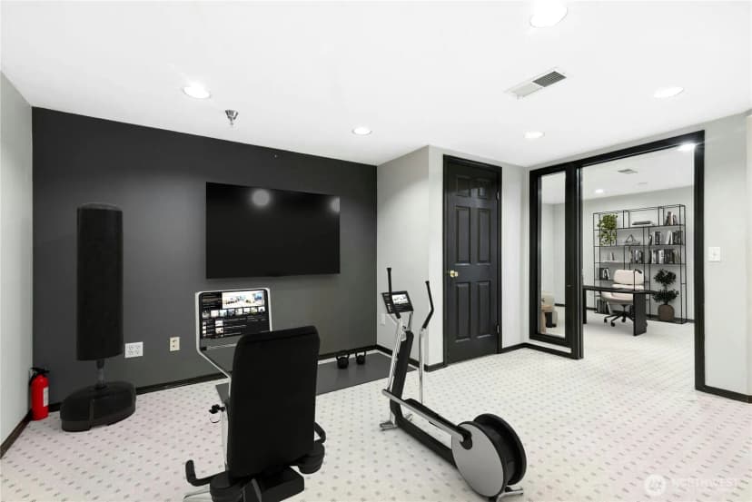 Property photo for 601 12th Avenue Nw #e1, Issaquah photo 11