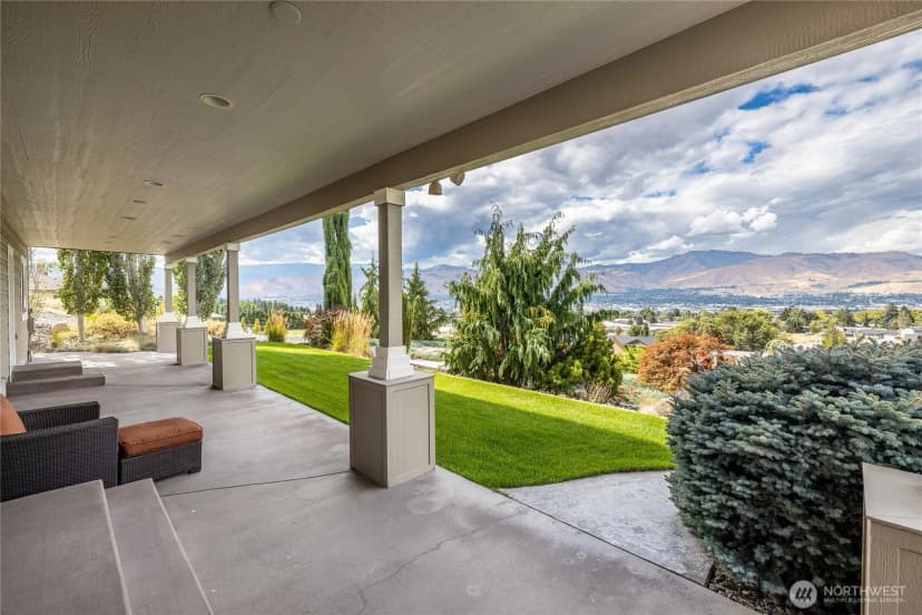 Property photo for 2390 Catalina Drive, East Wenatchee photo 37