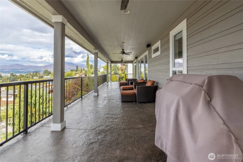 Property photo for 2390 Catalina Drive, East Wenatchee photo 20