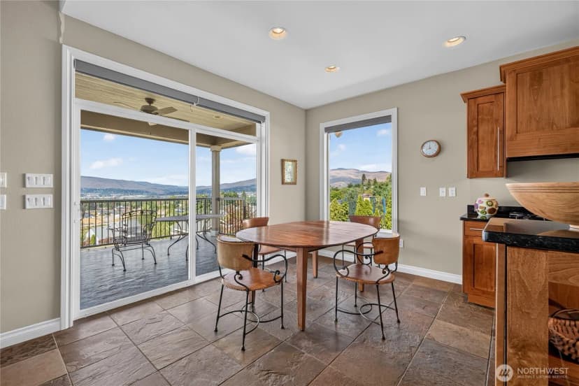 Property photo for 2390 Catalina Drive, East Wenatchee photo 14