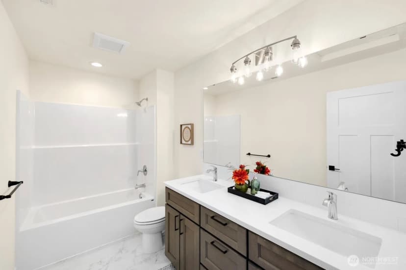 Property photo for 2629 S 144th Street, Sea Tac photo 22