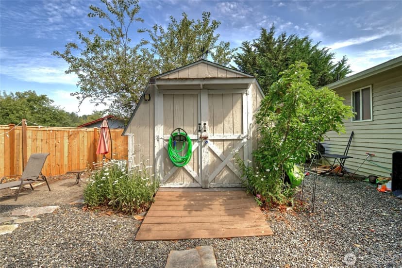 Property photo for 6410 65th Place Ne, Marysville photo 28