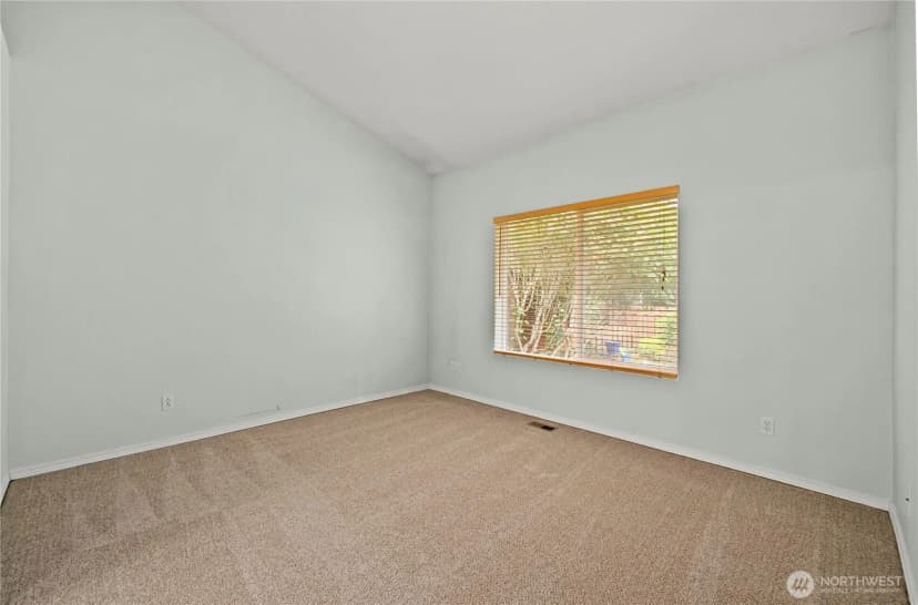 Property photo for 6445 James Avenue Se #b, Auburn photo 29