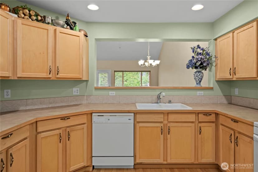 Property photo for 6445 James Avenue Se #b, Auburn photo 16