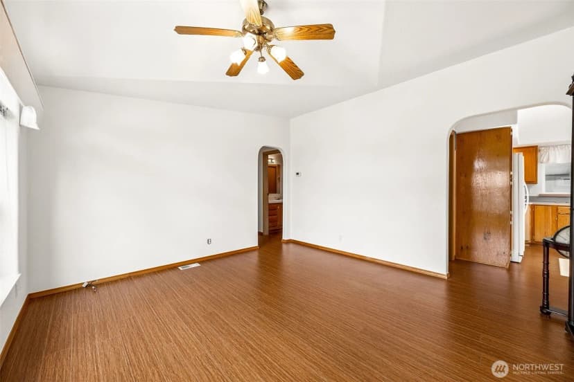 Property photo for 592 Ne Saturn Lane, Bremerton photo 24
