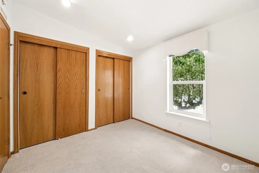 Property photo for 592 Ne Saturn Lane, Bremerton photo 21
