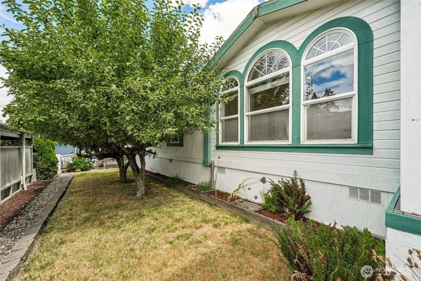 Property photo for 592 Ne Saturn Lane, Bremerton photo 26