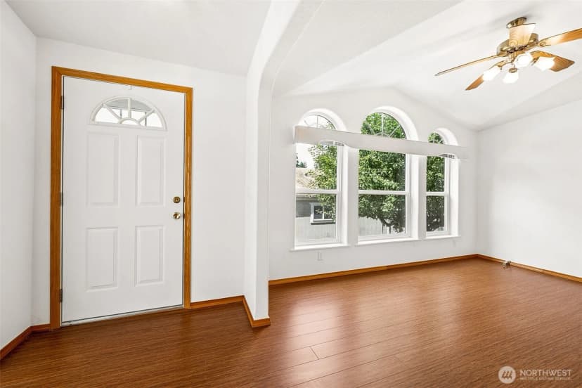 Property photo for 592 Ne Saturn Lane, Bremerton photo 23